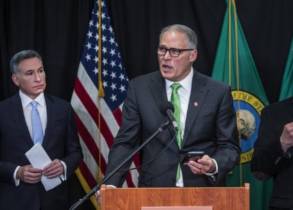 Governor Inslee addressing the press on March 11, 2020.